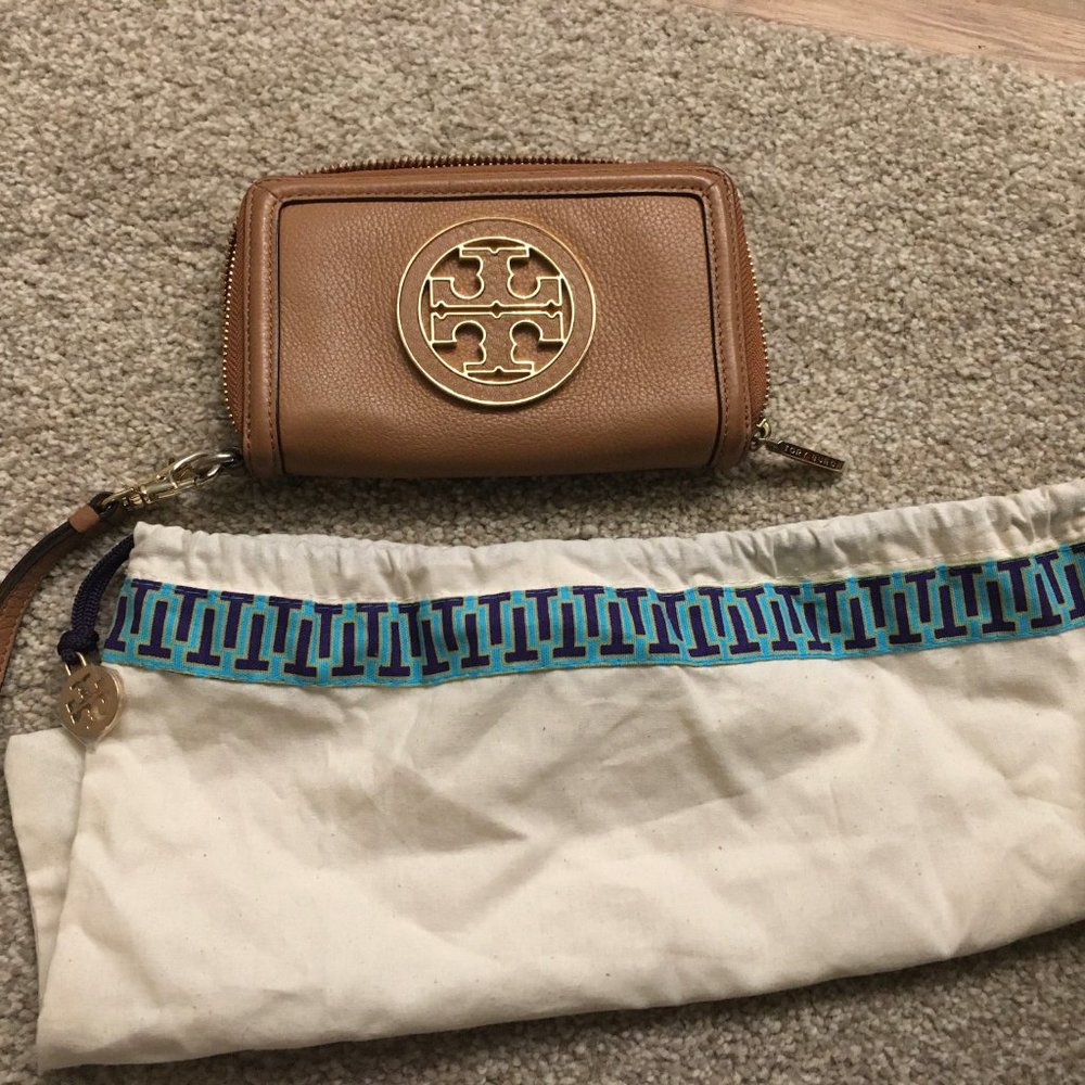 Tory Burch Wallet